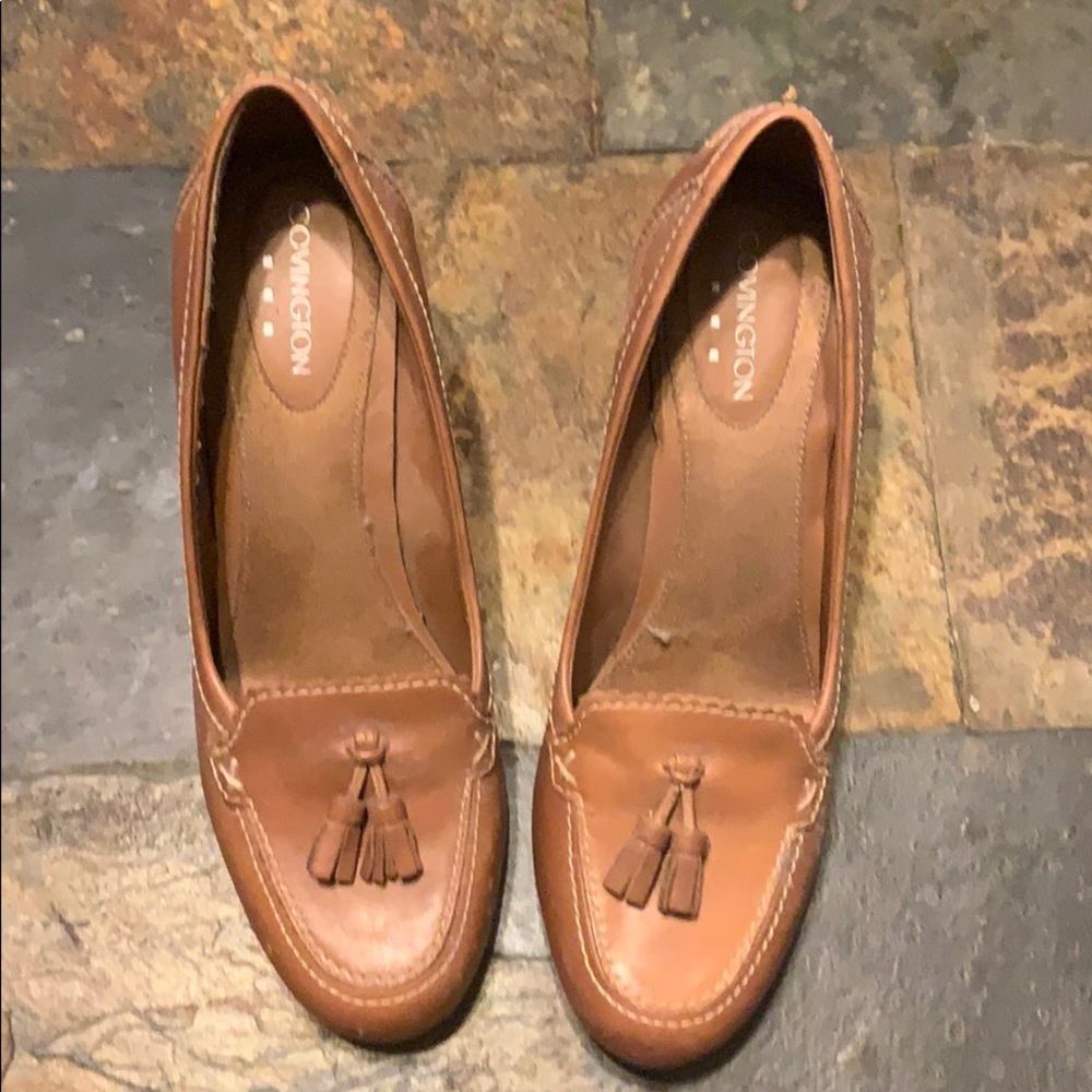 Tan heels